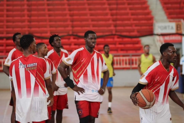 1° D&#039;Agosto à Procura dos  lugares cimeiros no Unitel Basket