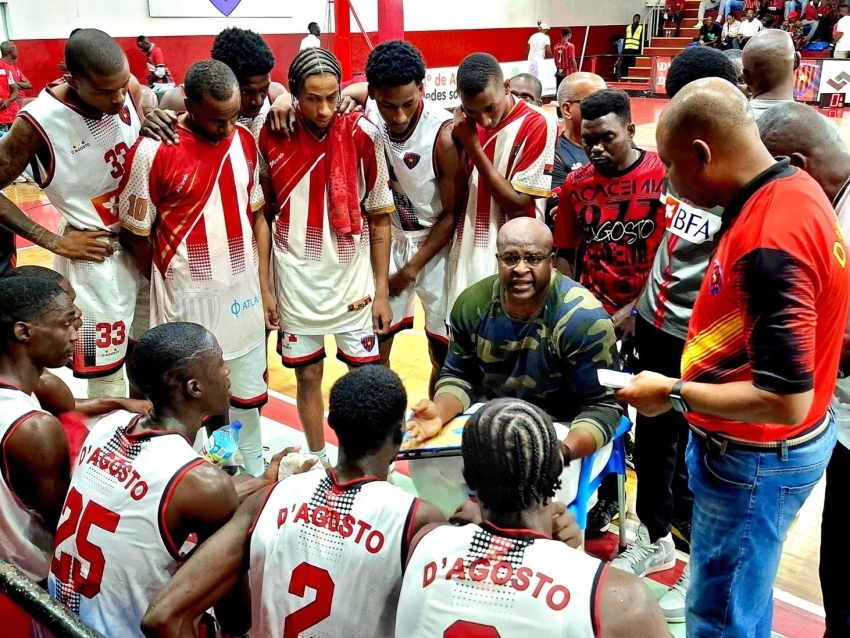 D'Agosto perde pontos no provincial sénior masculino de basquetebol