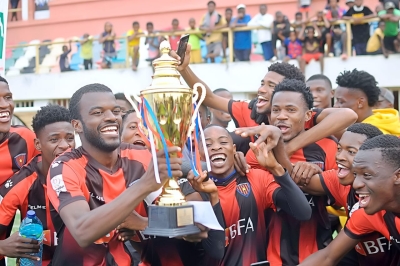 Equipa sénior B conquista torneio “Fundação Sagrada Esperança” em futebol